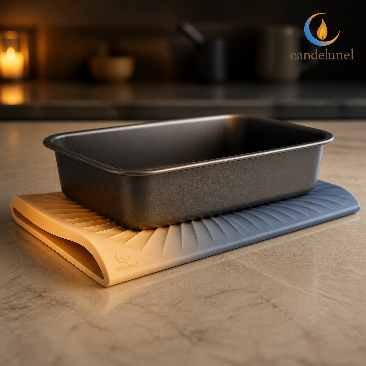 Candelunel™ Flame-Ridge Folding Heat Pad